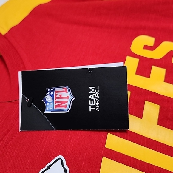 NEW NFL Gear NIKE Issue Team Apparel Kansas City Chiefs Youth TShirt Top Summer - Picture 2 of 16